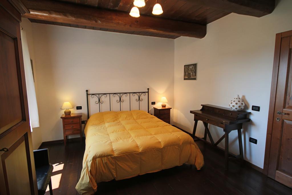 Agriturismo Valdifiori Sassoferrato Pokoj fotografie