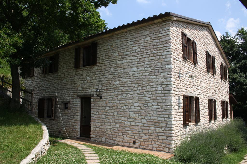 Agriturismo Valdifiori Sassoferrato Exteriér fotografie