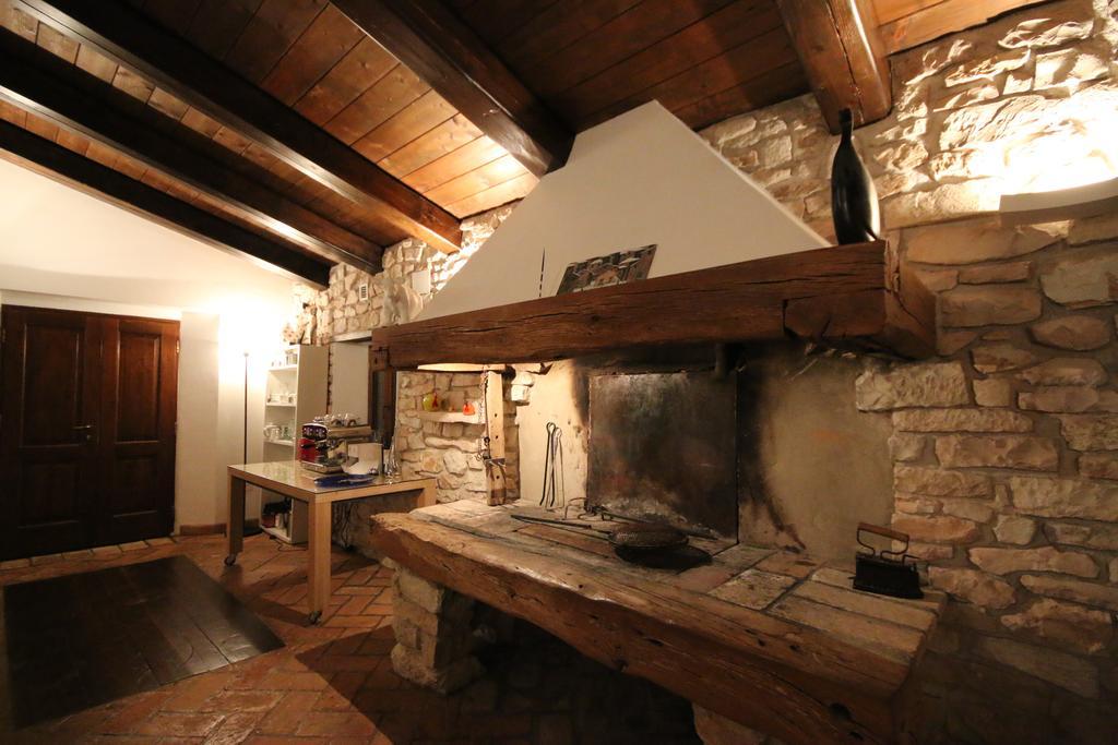 Agriturismo Valdifiori Sassoferrato Exteriér fotografie